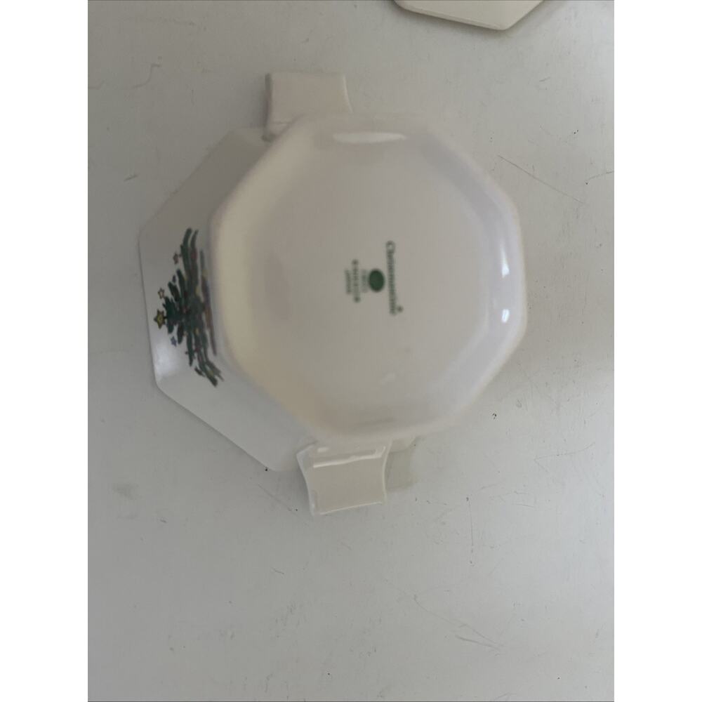 NIKKO CHRISTMASTIME GRAVY/SAUCE BOAT AND LID EXCELLENT!! - Picture 9 of 10
